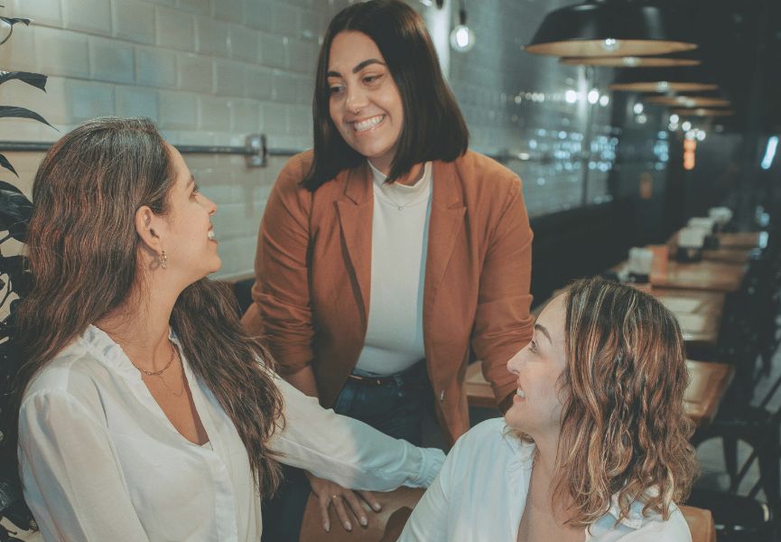 À Pau, notre cabinet de paie propose des avantages indéniables avec un accompagnement premium, des services personnalisés et une gestion de paie fiable et sécurisée.